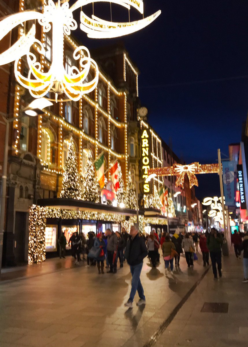 It is this ancient association of trees with sanctity which made the continental pagan tradition of bringing trees inside so popular in Ireland in the 20th C. So decorating a tree with lights & hope at the darkest time of the year has ancient Irish roots.