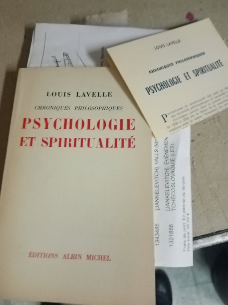 LibrairieHuret's tweet photo. Quelques unes de nos ventes pour Noel, beaucoup d'autres attendent.. 
Que souhaitez-vous offrir ? https://t.co/2DcncSVoY2
#librairie #livresanciens #livresrares https://t.co/T7ourRGYJN