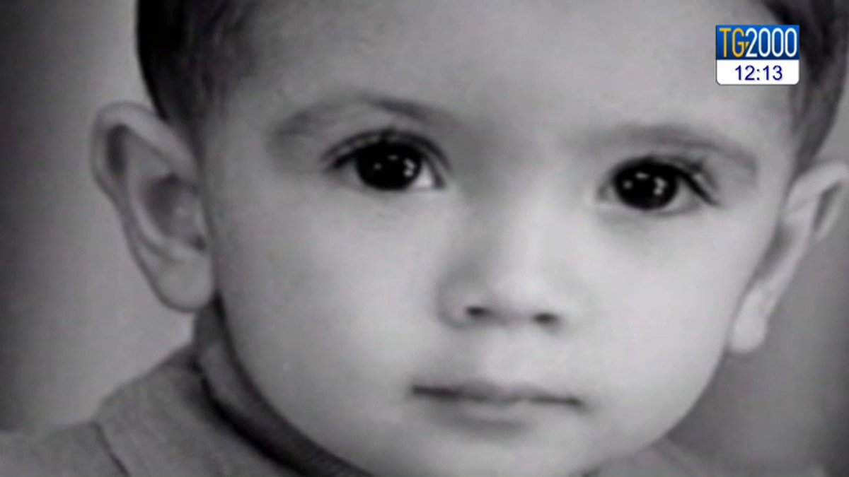 vinmorgante's tweet photo. “Alla fine della vita non ci sarà chiesto se siamo stati credenti, ma credibili”: il giudice #RosarioLivatino ucciso dalla mafia, riconosciuto martire in “odio alla Fede”. Disco verde da parte del @Pontifex_it : presto Beato. Che notizia!!! @TV2000it @DiocesiAg #22dicembre https://t.co/WJEP30F8n0