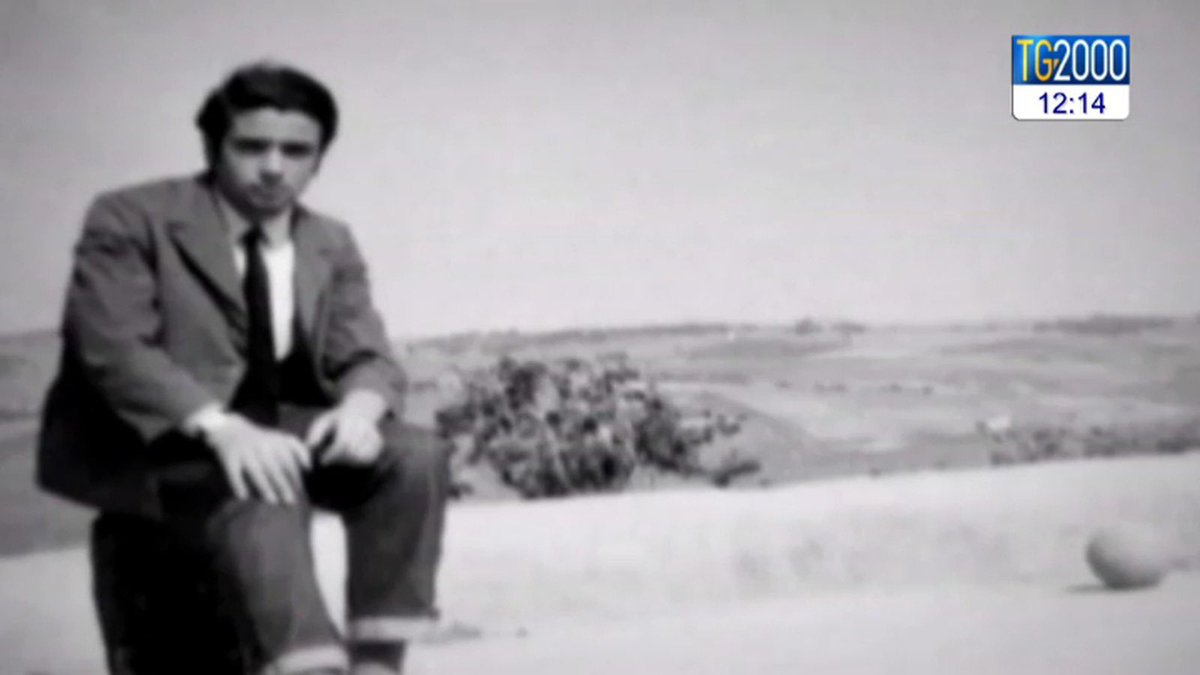 vinmorgante's tweet photo. “Alla fine della vita non ci sarà chiesto se siamo stati credenti, ma credibili”: il giudice #RosarioLivatino ucciso dalla mafia, riconosciuto martire in “odio alla Fede”. Disco verde da parte del @Pontifex_it : presto Beato. Che notizia!!! @TV2000it @DiocesiAg #22dicembre https://t.co/WJEP30F8n0
