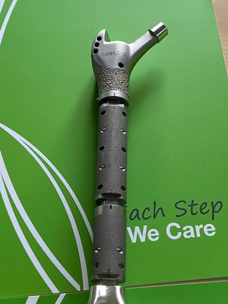 uocuk2's tweet photo. It is great to see samples of our new #USTARII Reconstruction system!  The Megaprosthesis &amp; Hinged Knee System is available soon to Oncology &amp; Complex Revision Surgeons across UK &amp; Ireland. Email Malcolm Pearson at malcolm@uoc-uk.com to register your interest. #orthotwitter https://t.co/WYjfhp5FEc