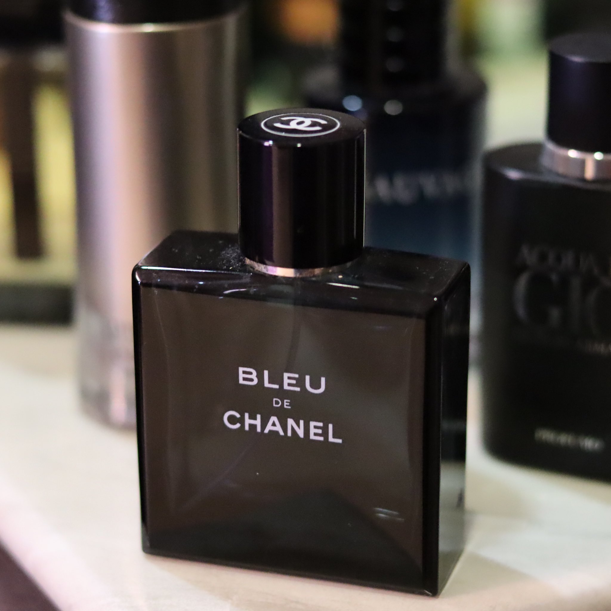 FARITH MORNIAS on X: 5. BLEU DE CHANEL EDT KING OF BLUE FRAGRANCE.  Anytime, anywhere, any occasion, mmg 10/10. Bau fresh zesty lemon &  grapefruit in the opening, with a powerful dominant