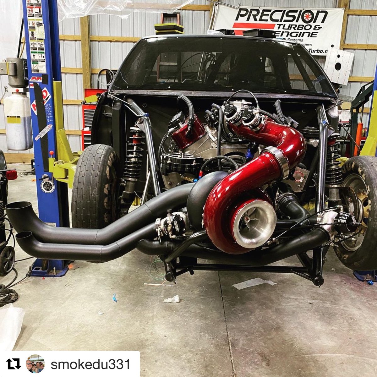 HPLOil's tweet photo. Day 9 for 12 days of Christmas goes out to Bob Adell for making some bold moves!!! 🔥Can’t wait to see him out there racing in Pro 275 with our HPL Race Oil

‼️20% off all lubricants and FREE SHIPPING on case(s) of oil‼️

#Repost @smokedu331 #hploil #raceoil #pro275 #turbotuesday https://t.co/8r4NMJ6vxL