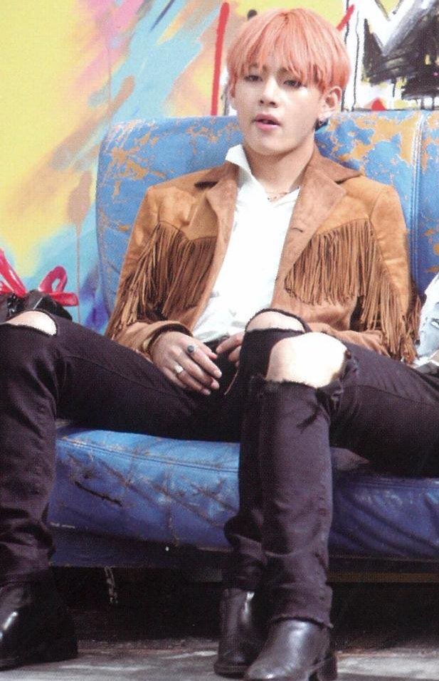 the brown jacket looks so good on him 