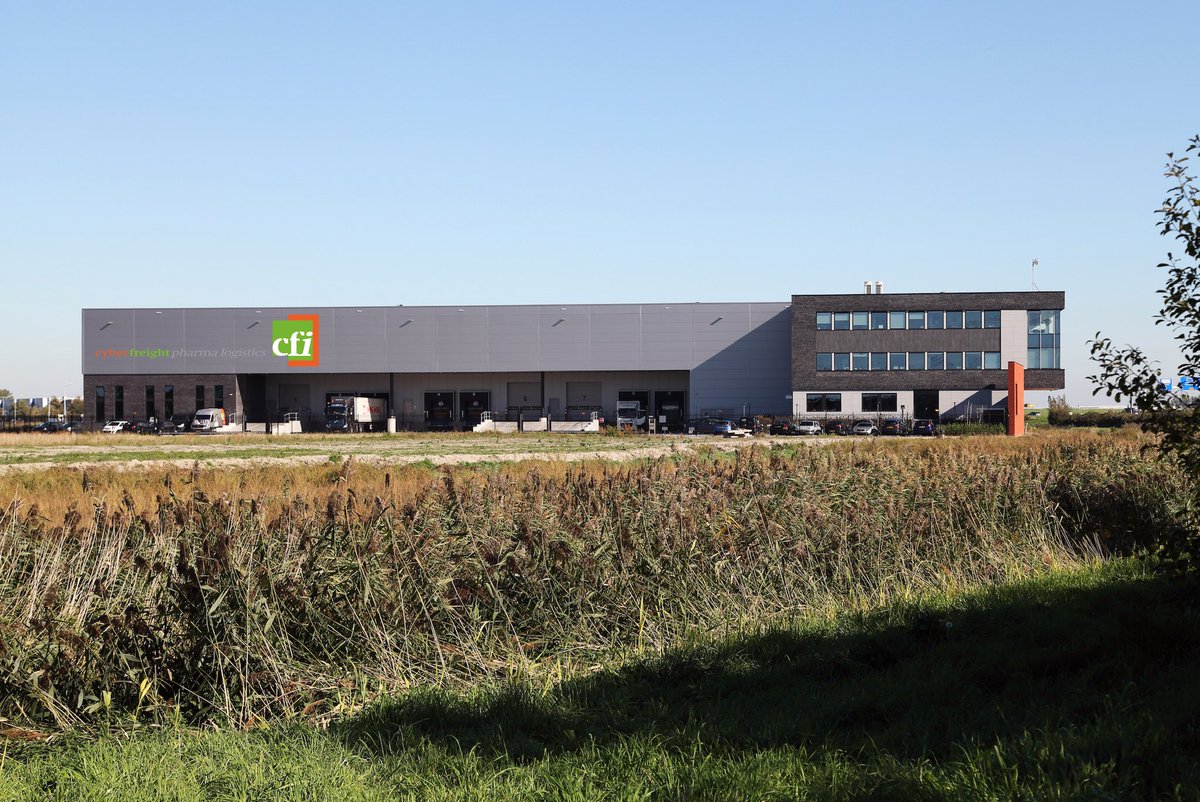 Pharma logistics #GDP certificaat #Temperatuur gecontroleerd #cleanroom #sampling #customs inspection #pharma #food #supplements #cyberfreight.nl