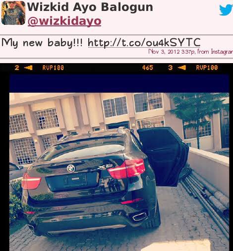 2/ Davido: *posts watch, private jet, car, house*Dem: he brags and showcases alot. he is too proud. But ur fave is humble and lives a private life despite several available posts by him showcasing watch, private jet, car, house.