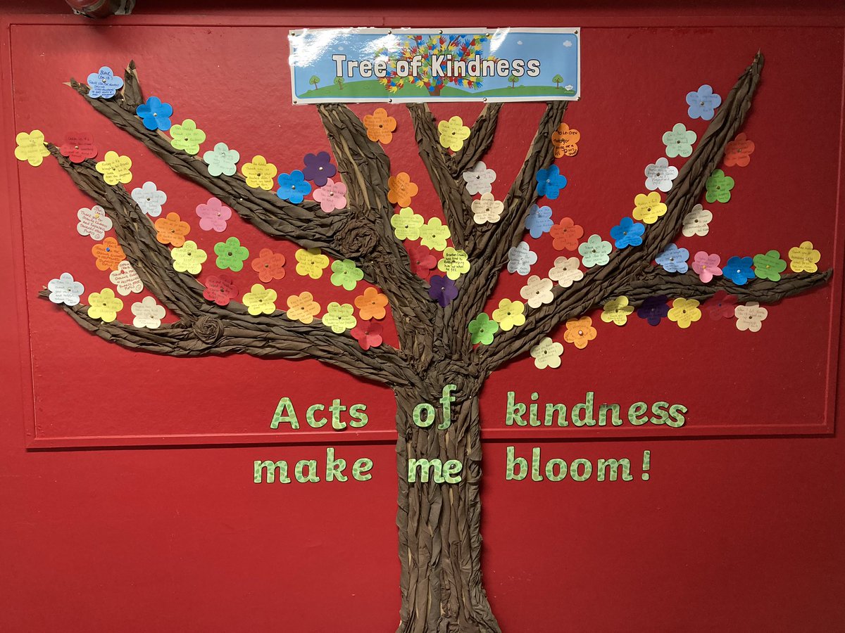 monteithmrs1's tweet photo. We have made it to the end of a challenging year, and in Thorntree style we have done it with kindness, fun and laughter. Well done to our staff and children for filling up our tree! Merry Christmas and be kind to yourselves until we are all together again. ♥️🎅🏼 🎄 @ThorntreeHT https://t.co/GaMTt8z0C2