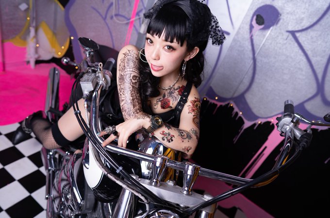 Twitterのコスプレ画像16