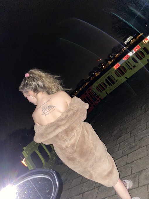 Rt if you&rsquo;d fuck me😍😍 https://t.co/fVtVHys295 https://t.co/4f3F9AtpkS<a href="/tag/milf"class="tags"><span>#milf</span></a><a href="/tag/youngmilf"class="tags"><span>#youngmilf</span></a><a href="/tag/onlyfansgirl"class="tags"><span>#onlyfansgirl</span></a><a href="/tag/onlyfansbabe"class="tags"><span>#onlyfansbabe</span></a>