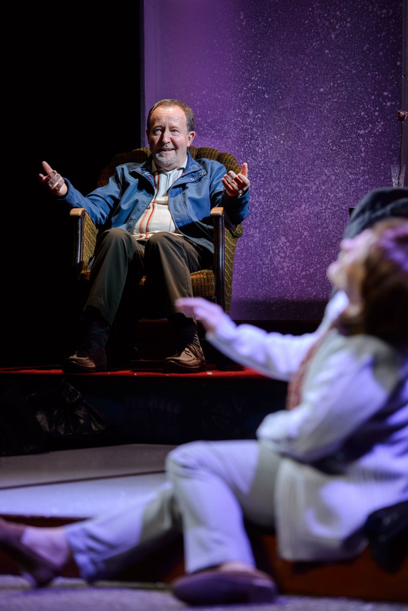 That's a wrap on #FibresFilm! 🎬 Over the past 4 weeks, over 2,000 of you have booked and enjoyed from homes across the UK &amp; beyond.

At a time when we can't welcome you to the theatre, it's been heart-warming to see how many of you have watched the show from your living rooms 🏡