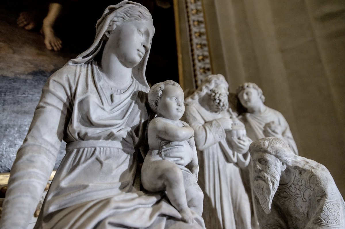 EWTNVatican's tweet photo. In 1292, Nicholas IV, the first Franciscan Pope, commissioned statues from the Italian artist Arnolfo di Cambio to represent the Nativity Scene in the Roman Papal Basilica of St Mary Major.

The nativity scene is located in the basilica's Sistine Chapel.

Photos by @dibanezgut https://t.co/cqxYHucEui