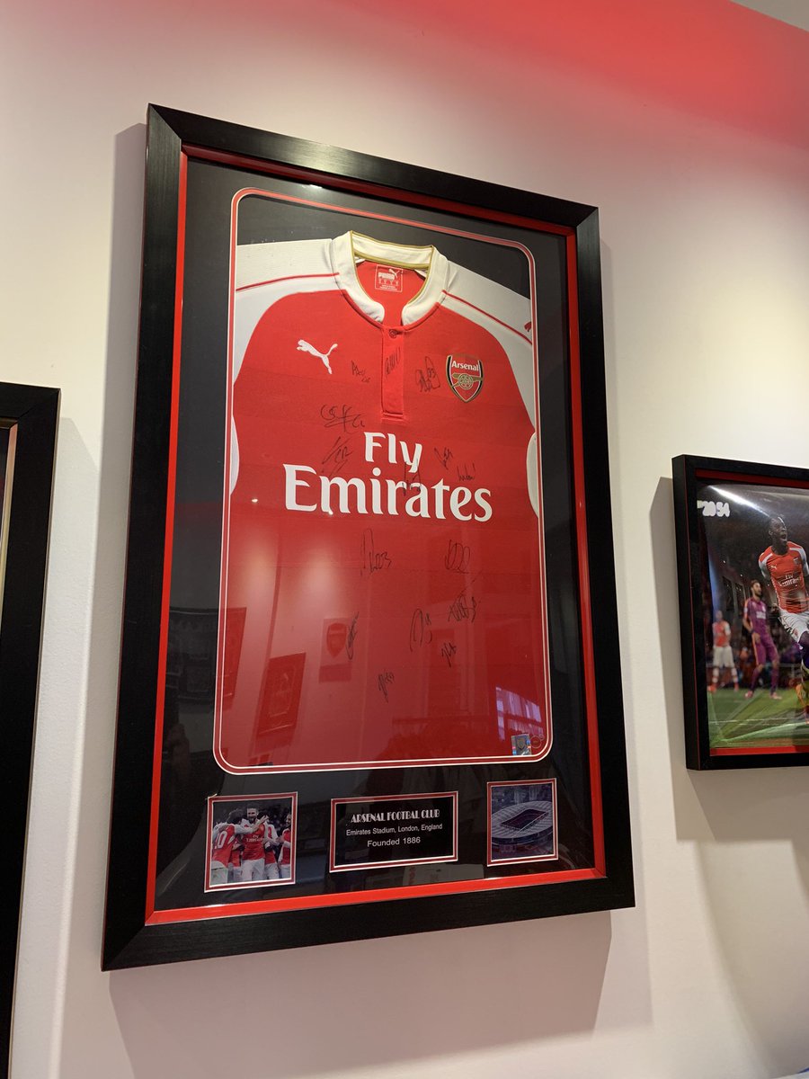 thematchday's tweet photo. Shirt draw xmas eve. Retweet and follow for chance to win this bad boy https://t.co/SyxSnvgLRL