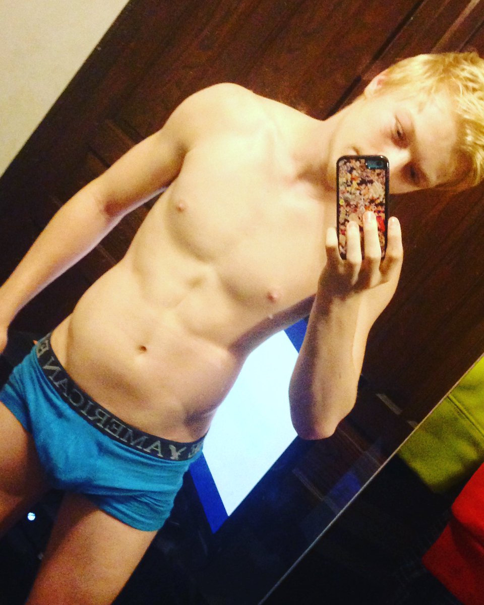 MambaCondaa's tweet photo. https://t.co/gsdSoqWrbi #LGBT #gay #gaymer #onlyfans https://t.co/SW6EXORFIC