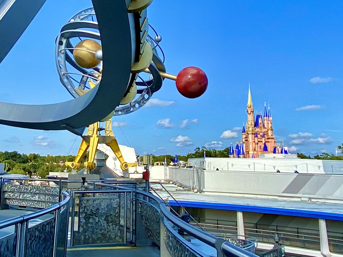 FieroFun's tweet photo. Happy #TomorrowlandTuesday everyone! Link to our YouTube channel https://t.co/YgXr4BDB4o  #MagicKingdom #WaltDisneyWorld #DisneyWorld #tomorrowland #cinderellacastle #cinderellascastle #astroorbitor #disneyyoutuber #disneyvlogger https://t.co/PRswESh5QQ
