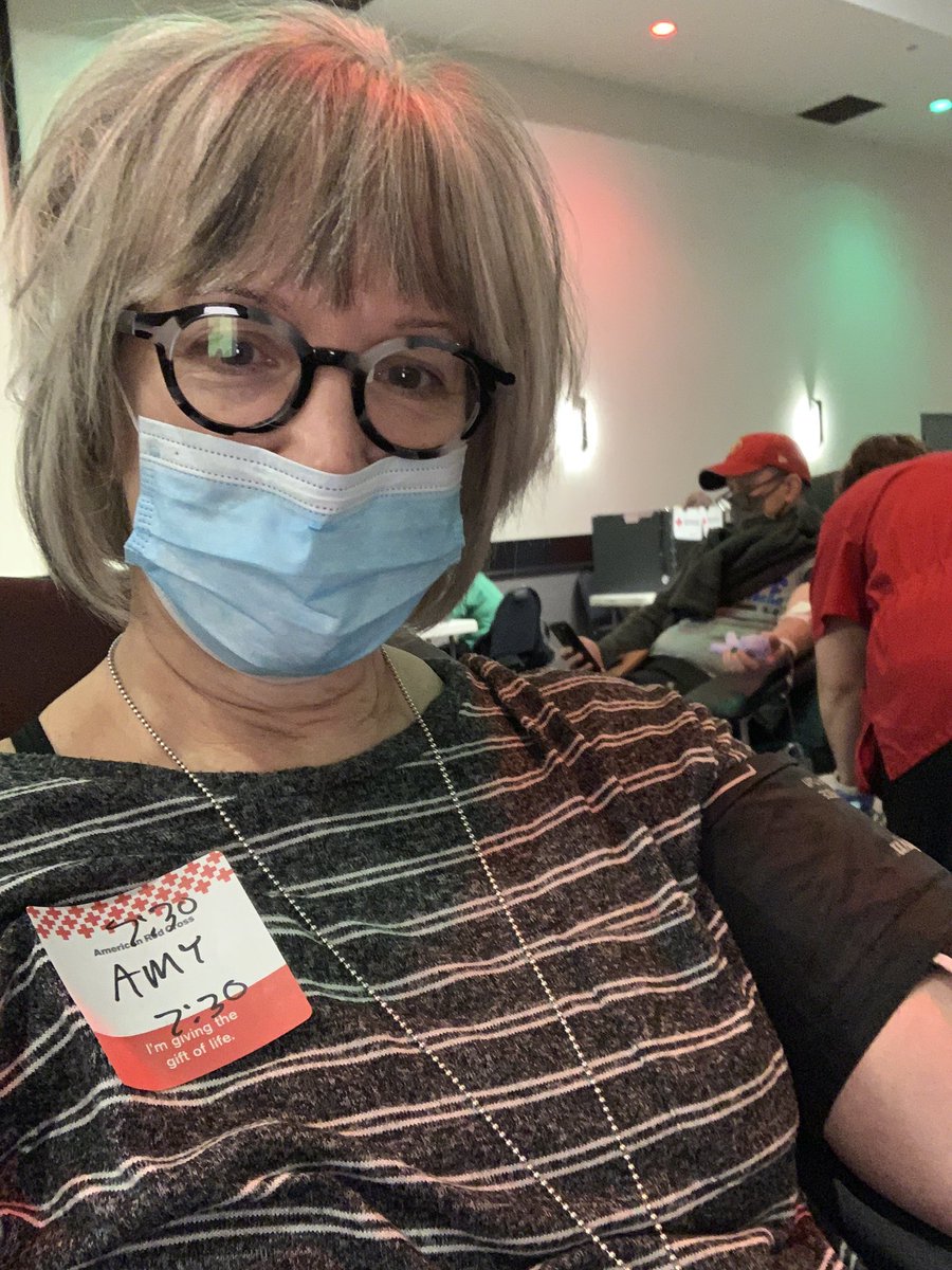 AmyMauzy1's tweet photo. #GiveBlood @RedCross you guys are amazing 🤩 https://t.co/09cTPB1DZG