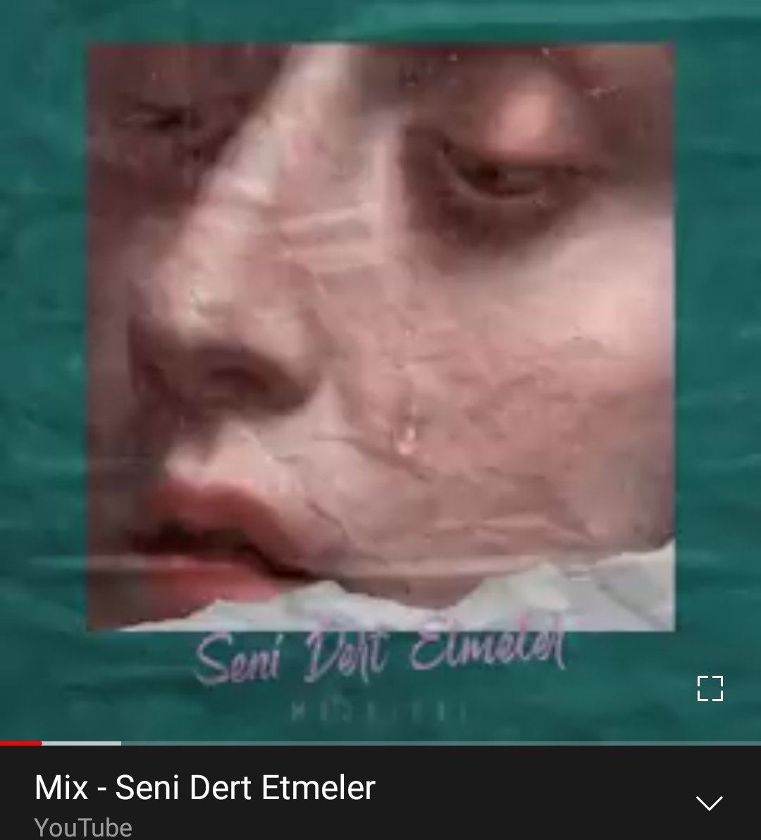 Bu nasıl şarkıdır ya aşık değilim şuan aşk acısı çekiyorum