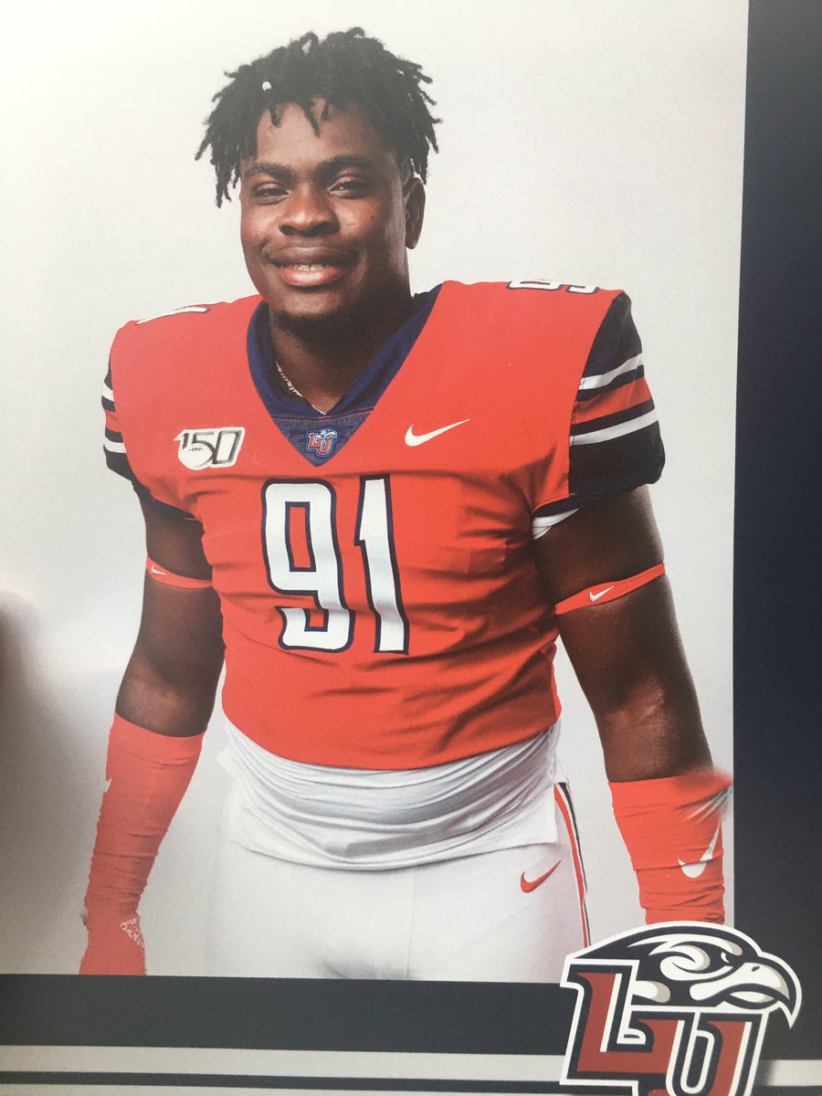 CoachMac8740's tweet photo. @KendyCharles4 bowl game in your home state as a freshman. Congrats to you and @LibertyFootball 
#SwordsUp #OutshinePerception
#expectgreatthings https://t.co/eZHHAxdtyz