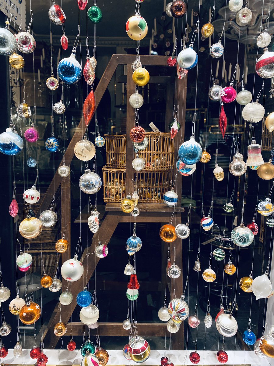 Wishing you all a Merry Christmas 🎄 and a happy new year 🎉 Enjoy the holidays 🥳