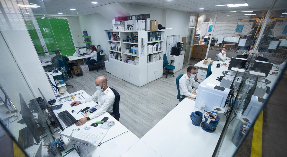 iAgua's tweet photo. ⭐ Hace seis años @HidrocontaSA comenzó un importante proyecto de telelectura y telecontrol en el que aplica su propia tecnología.

✍ Lo cuenta @YerseyOwen en este amplio reportaje sobre el desempeño de la compañía con 
📷 de @GonzalezCebrian.
https://t.co/71XCO7rjC9 https://t.co/Qm0hEi1fFw