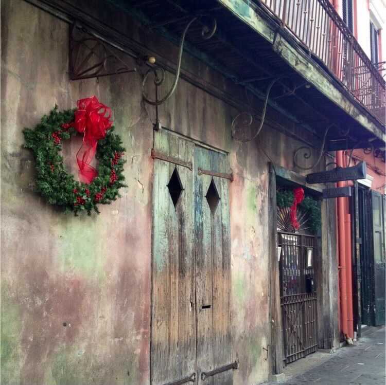 PresHall's tweet photo. Happy #HALLidays y’all! The Preservation Hall store is open today and tomorrow from 11 to 5. Stop by 726 St. Peter for all your last minute holiday shopping needs and be sure to #MaskUp! https://t.co/OeMHTJHdoK