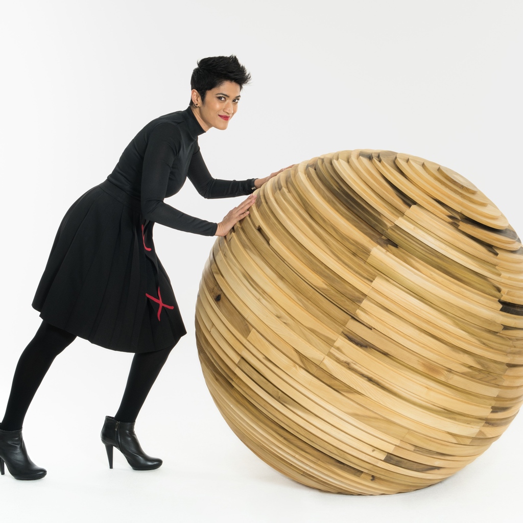 AhecSea's tweet photo. Designer Pallavi Dean @designbyroar sphere chair is created entirely from American tulipwood -  a species that is increasing in volume by 21.8million m3 each year in the US hardwood forest. 

#sustainable #sustainabledesign #womenindesign https://t.co/dnrnorJEH1