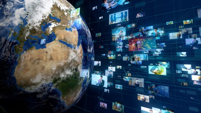 VulcanInsight's tweet image. The @EU_Commission #DSA proposal sets out rules and obligations for digital service providers, with the overall aim being to provide clarity on platform responsibility. Read our insight on the EU&apos;s latest attempt to regulate Tech 👇🇪🇺

 vulcanconsulting.eu/news/the-digit…