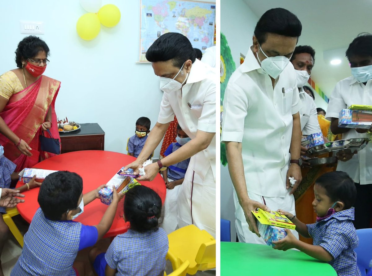mkstalin's tweet photo. இன்றைய #KolathurVisit-ன் போது, பள்ளி மேம்பாடு உள்ளிட்ட பல்வேறு கட்டுமானப் பணிகளுக்கு அடிக��கல் நாட்டினேன்!

எளிய மக்கள் பயன்பெற 'மக்களைத் தேடி மருத்துவம்' என்ற நடமாடும் மருத்துவ சேவையைத் தொடங்கி வைத்தேன்!

கிறிஸ்துமஸ் திருநாளை முன்னிட்டு 1000 பேருக்கு பரிசுகள் வழங்கி வாழ்த்தினேன்! https://t.co/CKOSaIkVeQ