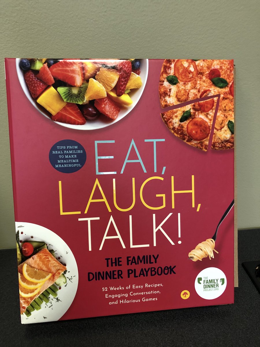 debsereniusRD's tweet photo. This is an amazing resource for families! Filled with great recipes and dinner fun ideas, highly recommend ⁦@FDP_Tweets⁩ #Brianne DeRosa https://t.co/MfGDfWylQ0