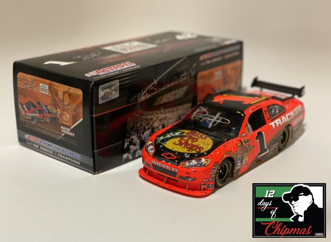 CGRTeams's tweet image. For day 10 of our #12DaysOfChipmas, we're celebrating our 30th Anniversary by giving away a signed @jamiemcmurray die-cast from his 2010 #DAYTONA500 victory! 🖊️ 

For your chance to win, just:
1) RT this tweet
2) Follow us

Winner selected after the holidays. 🎁