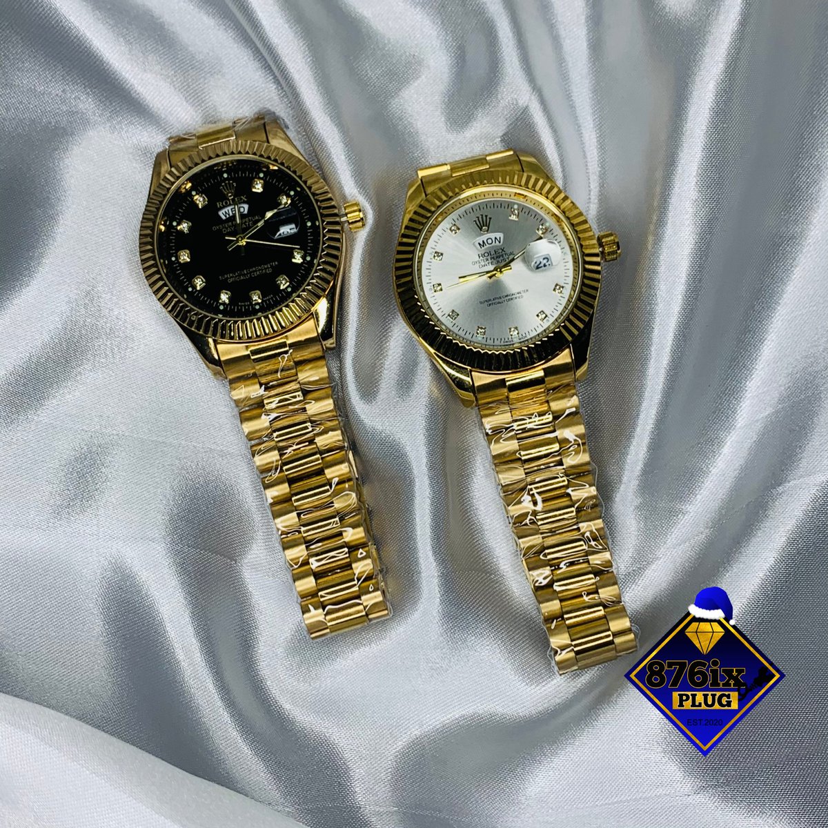 876ixPlug's tweet photo. ⌚️Rolex Watch⌚️
Available in black,white,red,blue &amp; green
Material: Stainless Steel‼️
Cost: $4000
Direct message or watsapp to order 📥
.
.
.
.
#rolex #watch #stainlesssteeljewelry https://t.co/CmxEhNXvZ6