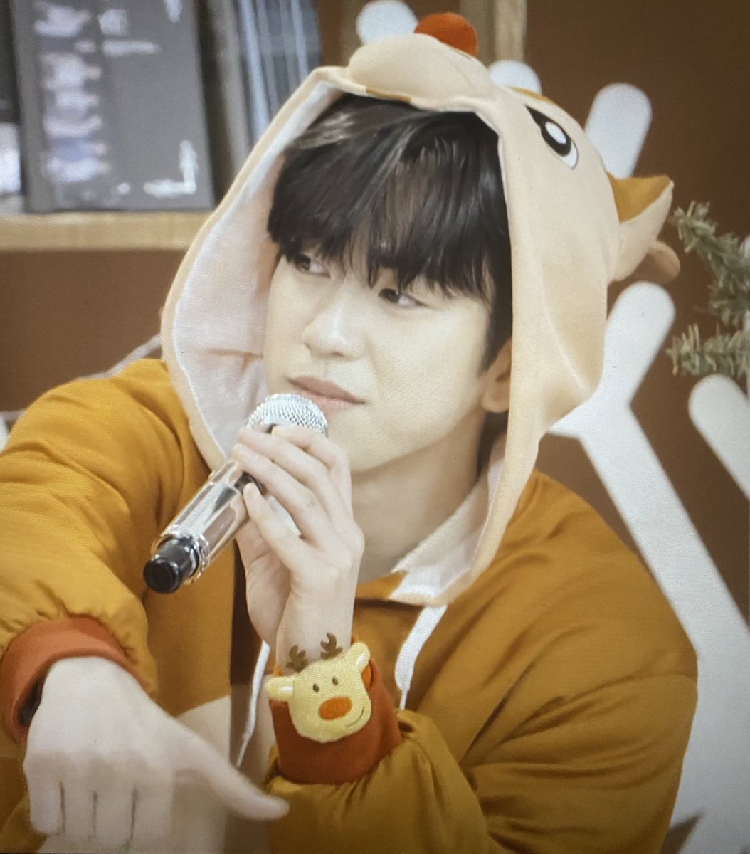 snowflake_jy's tweet photo. งานแฟนมีตประมาณ 4ชั่วโมงเลยนะคะ
เริ่มส่งโค้ดให้พรุ่งนี้ค่า

สำหรับคนที่ต้องการซื้อโค้ดย้อนหลังเพิ่ม จอละ194 นะคะ

#Updatesnowy #ตลาดกัซ #ตลาดนัดกัซ #ตลาดนัดอากาเซ #ตลาดนัดอากาเซ่ #GOT7_Once_Upon_A_Time https://t.co/Yz7tUc1fym