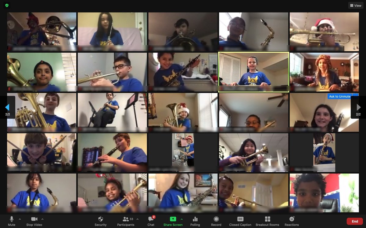 Happy Holidays from Mrs. Bjordammen and our fantastic 4th grade band beginning students!  Here's a snapshot of a few of them playing together and meeting each other!