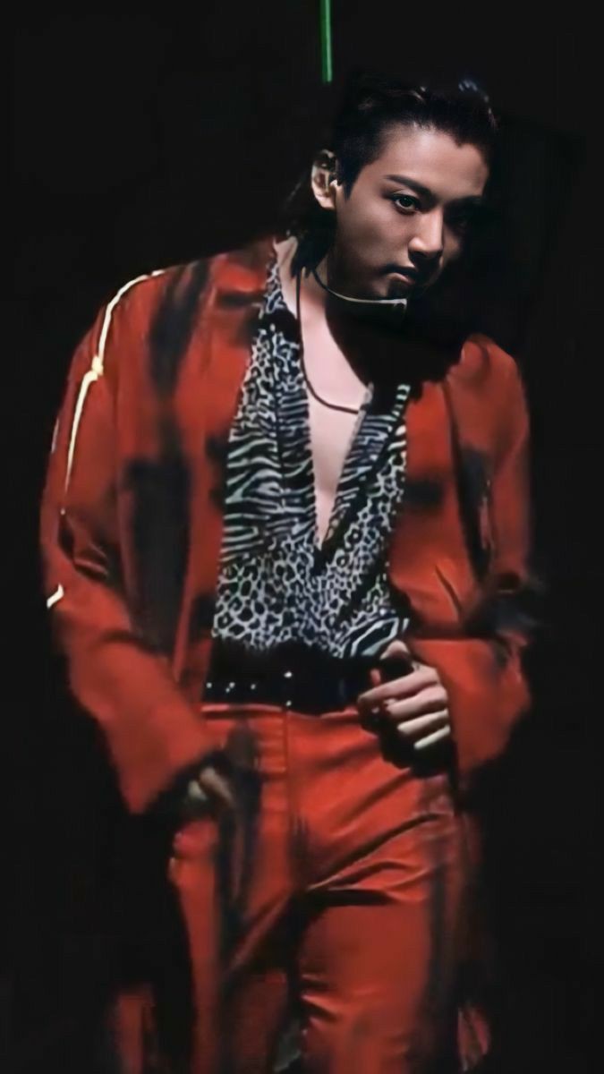 he's just built like that???