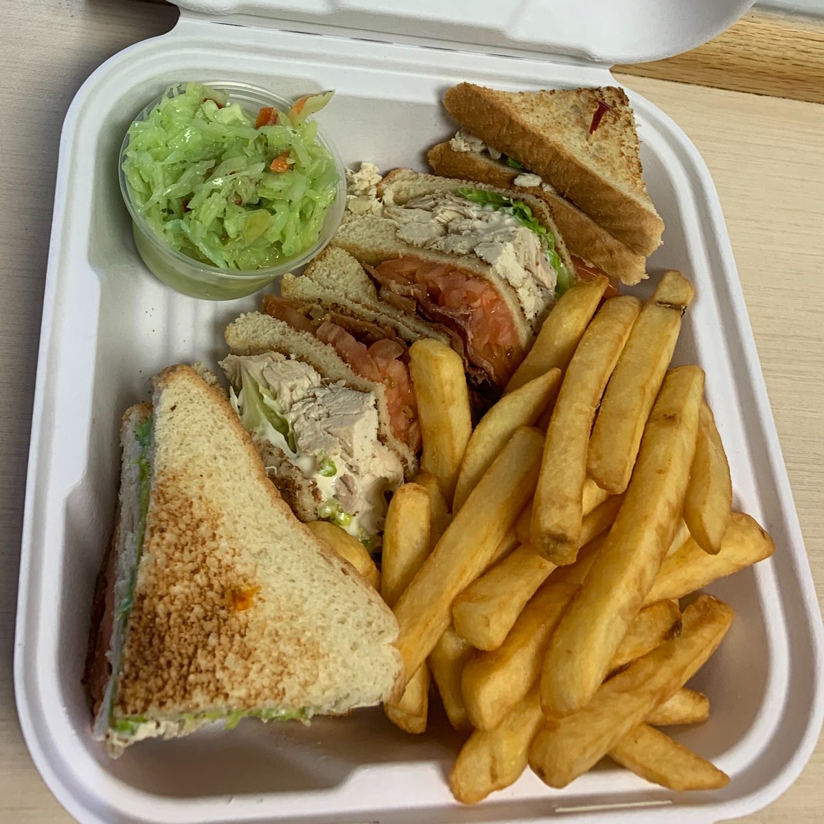 Ralph and Sons Diner tweet media