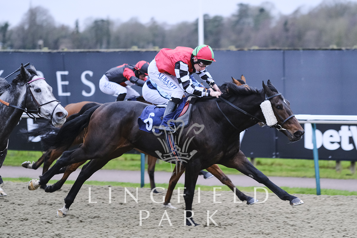 RACE 7 RESULT - <a href="/betway/">betway</a> Heed Your Hunch Handicap (Div I)

🥇 Subliminal
🥈 One To Go
🥉 Uther Pendragon

Jockey: <a href="/Luke_Morris88/">Luke Morris</a> 

Trainer: <a href="/SimonDowRacing/">Simon Dow</a> 

Owners: Mark McAllister

📸 @JH_photographer