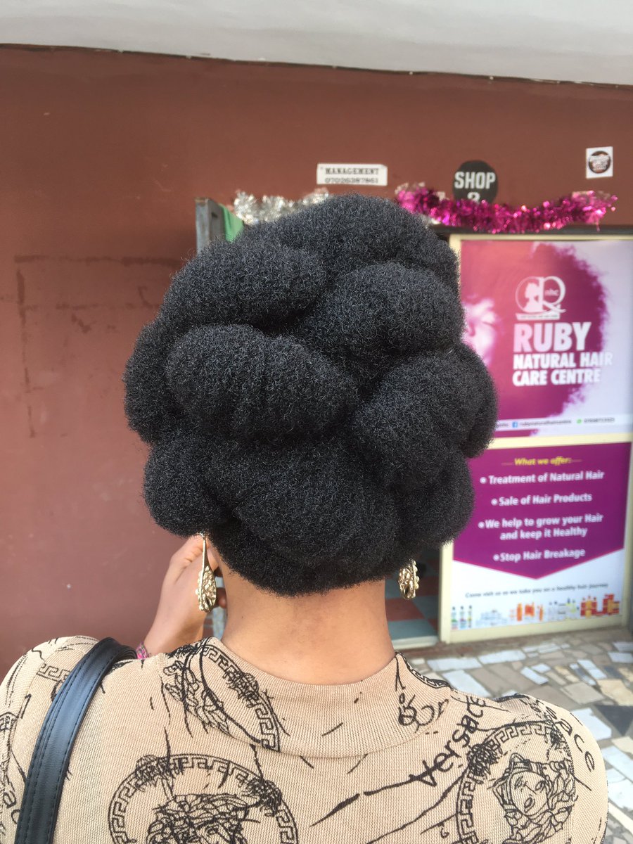 Ruby_NHC's tweet photo. 💜💜💜
Simple but classy 😉
How are you rocking your hair this Christmas 🎄?
Pls call before coming to the salon
07038713325
#rubynaturals #naturalhairstylist #naturalhairstylistinakure #NoDo #ASUU https://t.co/cN4IsNEkEo