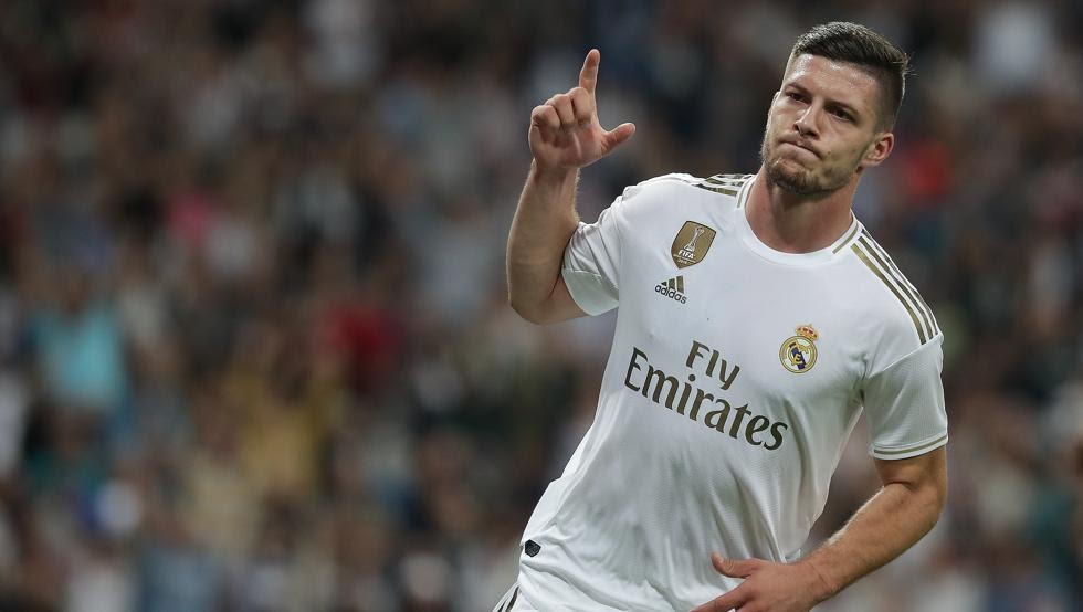 RealMadrid__es's tweet photo. El Milán lo quiere para Enero https://t.co/gtHhds10DZ https://t.co/ukoTiPeRni