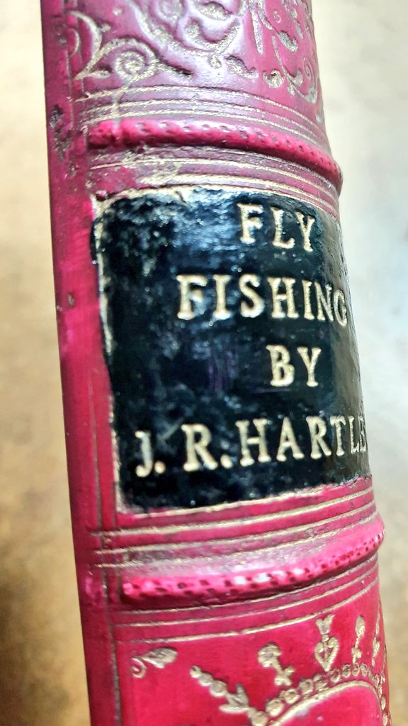 Petersfield Bookshop tweet media