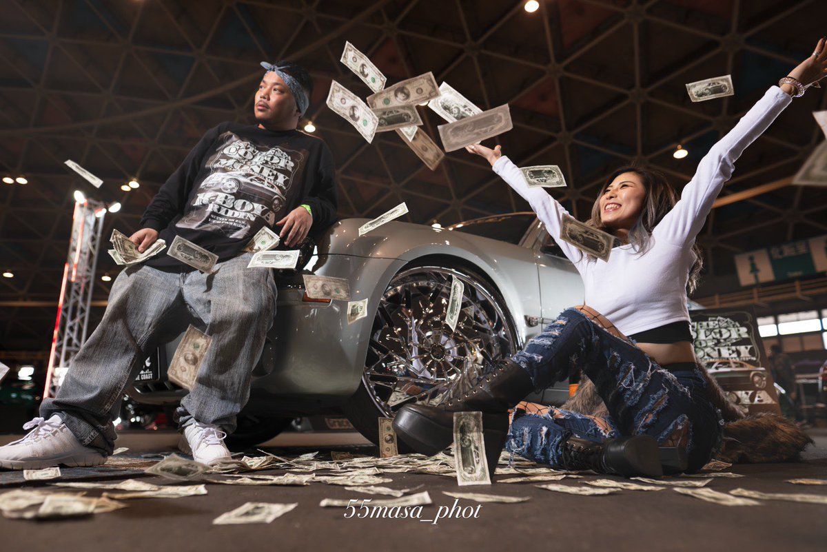 yu_su_ke13's tweet image. .
.
.
THE COLOR OF MONEY💸
.
.
@k_boya247 のデビューで
理想通りの写真を撮ってくれる
@onomasahiko 🦍🍌
.
.
いつもゴリラゴリラ言ってるけど
ホント最高の写真過ぎる。
.
.
.
#crossfivefinal
#crossfive
#thecolorofmoney
#kboya
#55masaphot
#onomasahiko
#gorilla
#chrysler
#300c