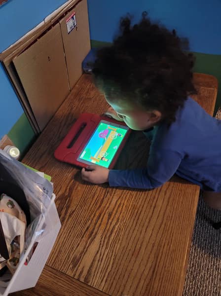 ACE_ELP's tweet image. &quot;Jack loves his new game! Learning that is fun so he doesn&apos;t know he&apos;s learning!&quot; Helene Roberts

Remember, We can provide a tablet to enrolled children in our program if needed!

#headstartworks
@hatchearlylearn 
@OHS_Director 
@HeadStartgov