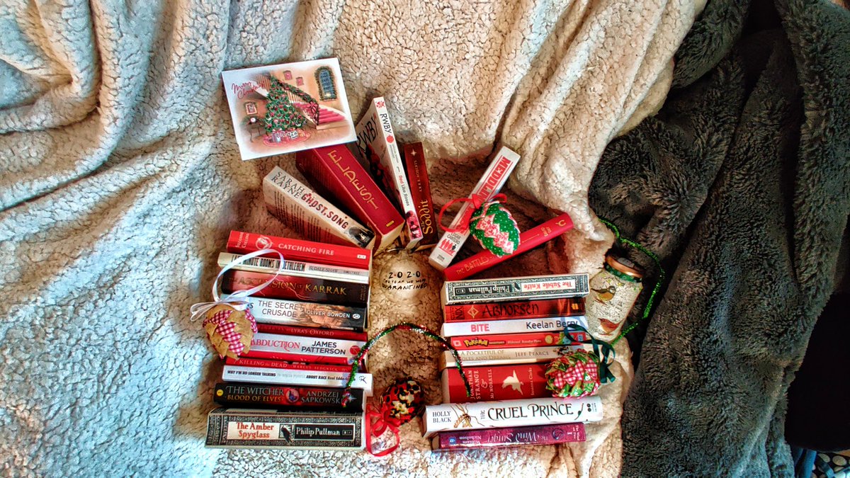 WritingsofHan's tweet image. Here&apos;s a candy cane #bookstack bridge what I have done! I love doing these challenges! Anyone else want to join in?
#bookstackchallenge #bookstacklove #bookish #booklovers #BookReview #bookblogger #BookishTues #book