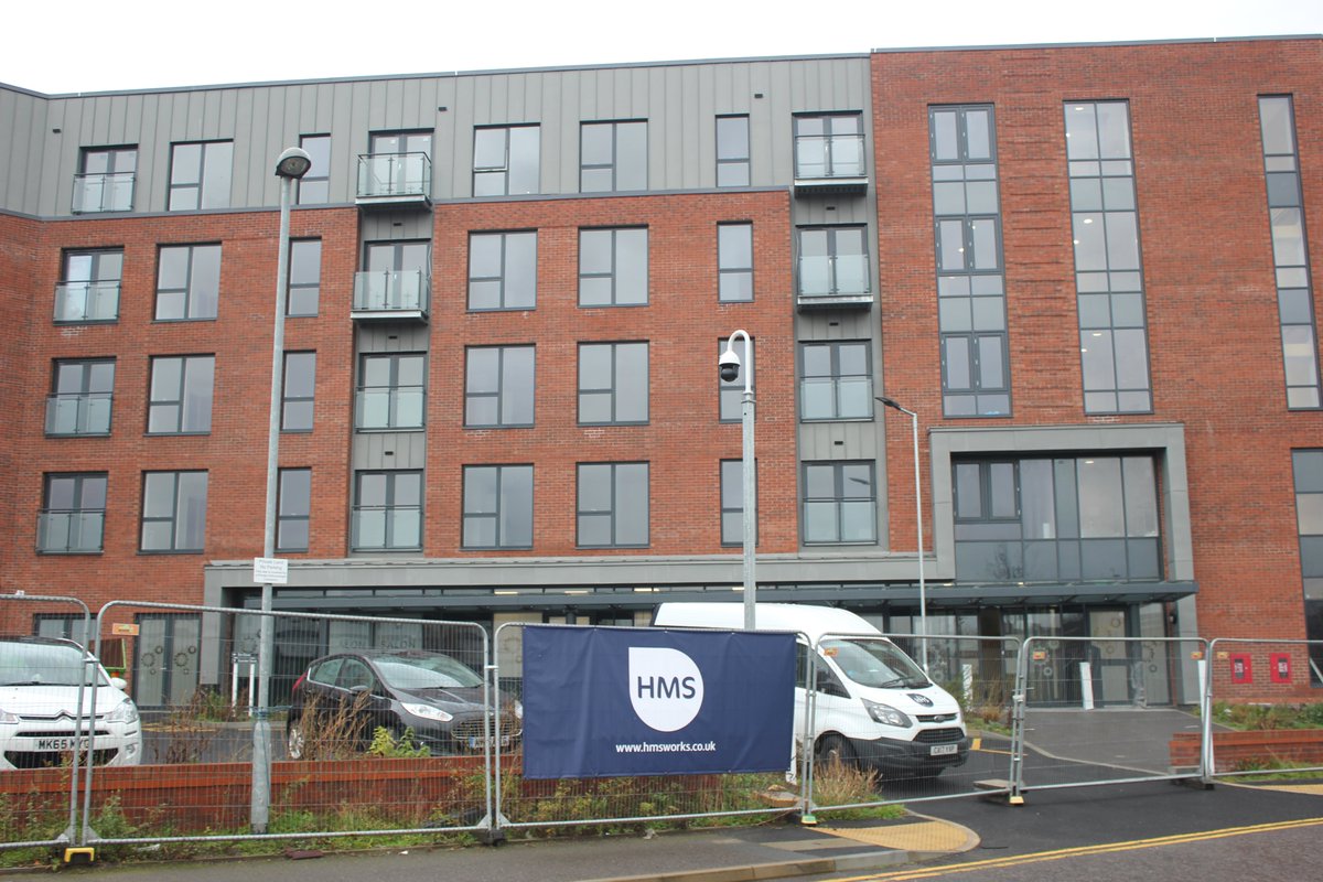HMSinfo's tweet photo. Working hard in the run up to Xmas to support @WeAreTorus getting this #ExtraCare Scheme at Foundry Wharf complete, this scheme comprises of 109 x 1 bed apts and 21 x 2 bed apts. Applying finishing touches with a handover date due early next yr
#completionKings #hohohandoverready https://t.co/KCkag1tujB