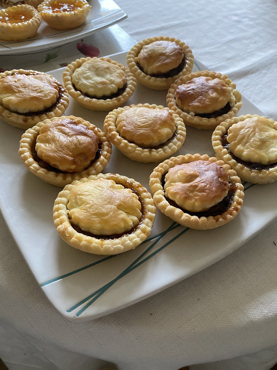 saranne335's tweet photo. Xmas baking https://t.co/20fTZJxT9L