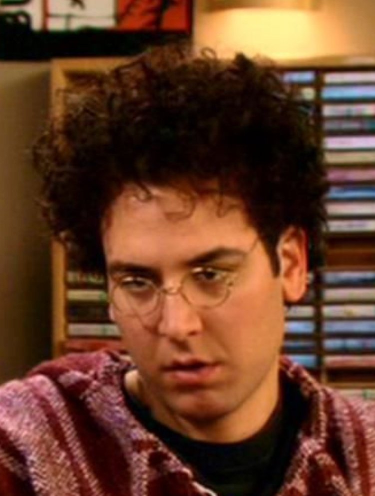 Uve13's tweet photo. @TheGrefg Pobre Ted sin pelo.... https://t.co/0rg3lbhrZN