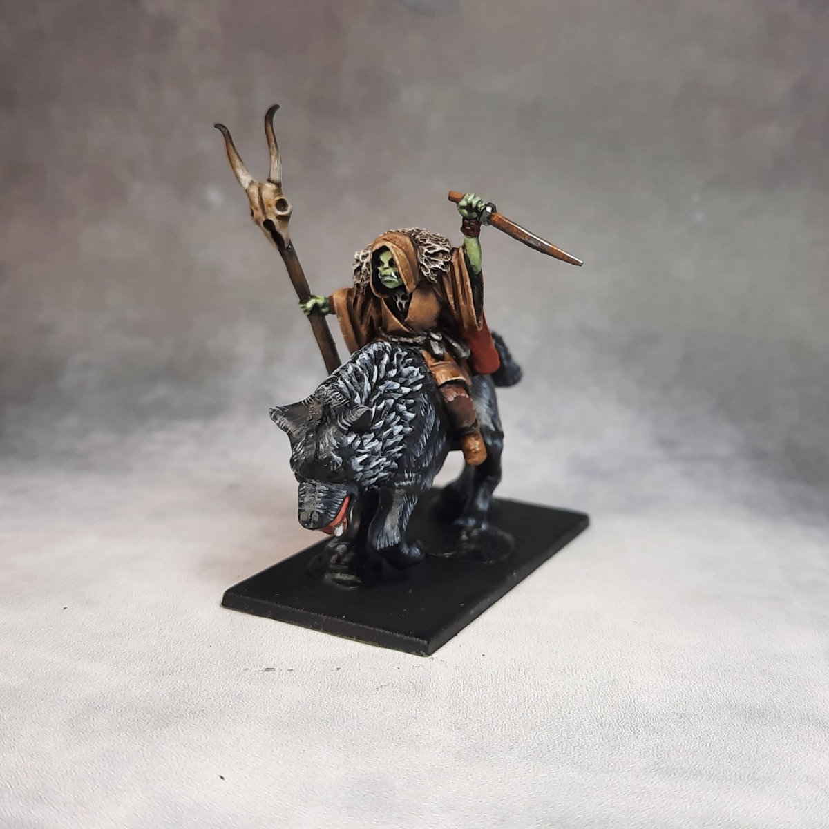 pan_hammer's tweet photo. Hobgoblin shaman from @NorthStarFigs #warhammerarmiesproject #hobgoblinkhanate #ageofmagic https://t.co/GG4wCaS1XZ
