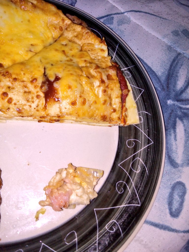 ACEPAKADE's tweet image. 😠😠😠😠😠😠😠😠😠😠 @DebonairsPizza  have a look☹️☹️