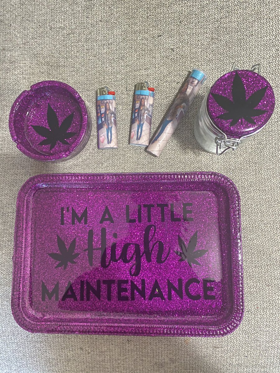 doubledeesllc's tweet photo. Custom Rolling Tray Set https://t.co/LlYX7pdM8n