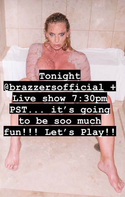Tonight is the night @Brazzers + Live at 7:30pm but first a quick scene with my favorite 😈 https://t<a class="tags" href="/tag/brazzers">@brazzers</a><a href="/tag/dirtybirdbbq"class="tags"><span>#dirtybirdbbq</span></a>