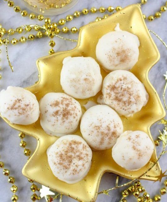 Christmas Dolliday Treats: Thread