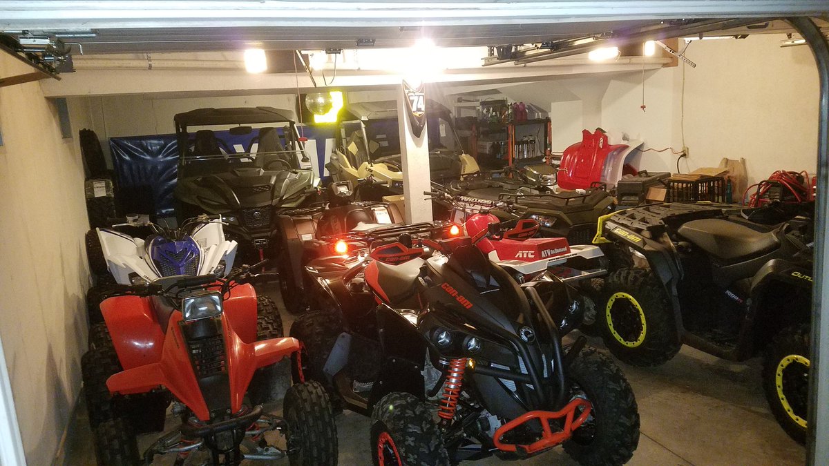 ATVOnDemand's tweet photo. @superatvtweet More friends in the garage. https://t.co/rYvoCvFmY1